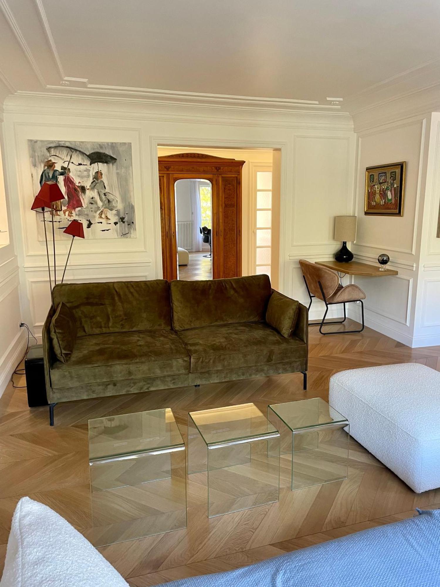 Apparemment Niche Dans Les Arbres Apartment Narbonne Luaran gambar
