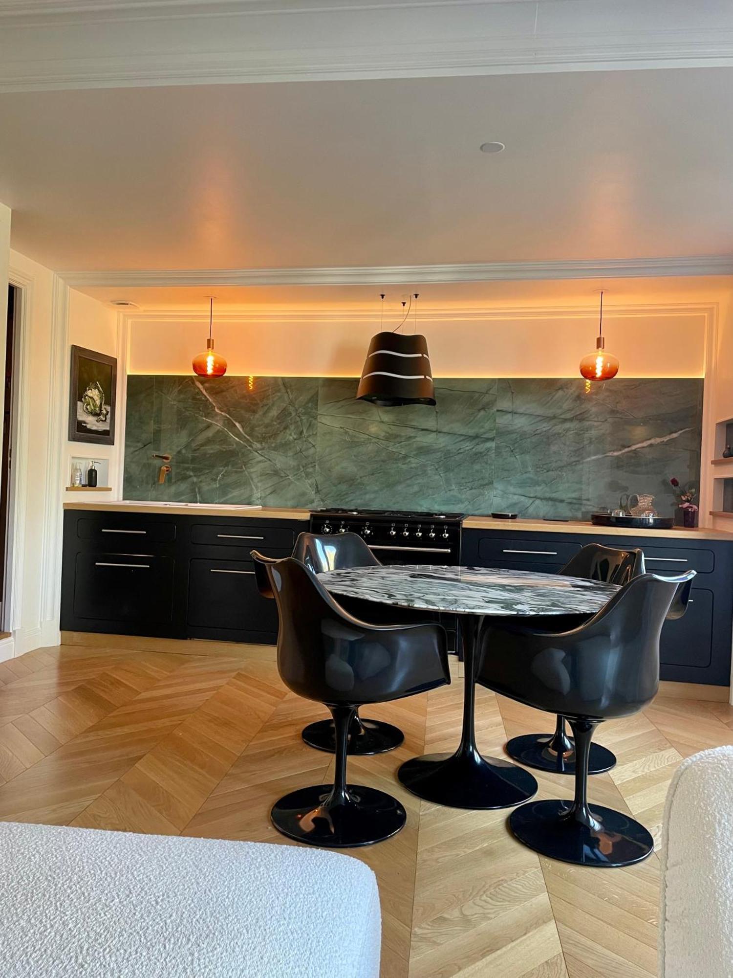 Apparemment Niche Dans Les Arbres Apartment Narbonne Luaran gambar